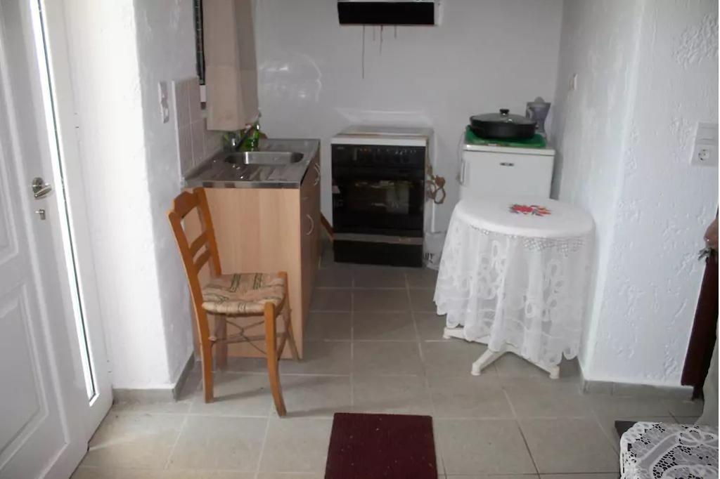Apartment Vrises Neápolis Eksteriør billede